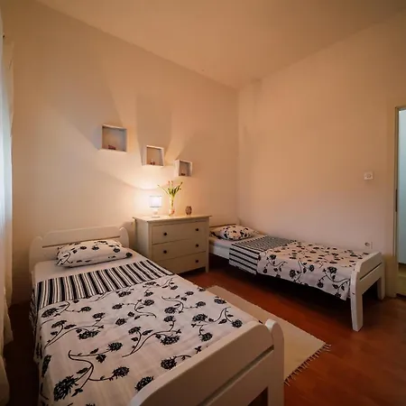 Family-friendly With Swimming Pool Ljubac, Zadar - 11922 *