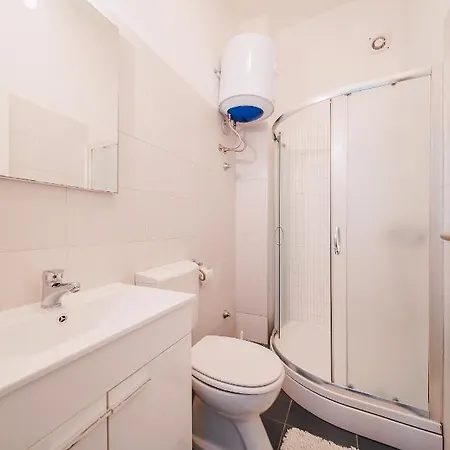 Family-friendly With Swimming Pool Ljubac, Zadar - 11922 Apartmán