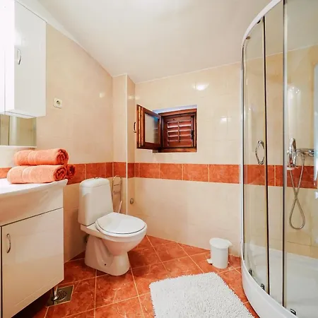 Family-friendly With Swimming Pool Ljubac, Zadar - 11922 *