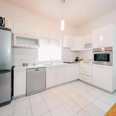 Apartmán Family-friendly With Swimming Pool Ljubac, Zadar - 11922