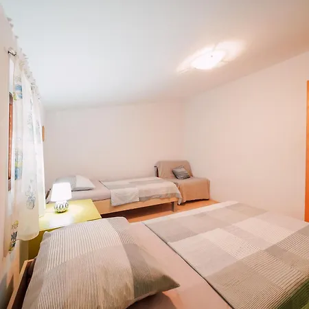 Family-friendly With Swimming Pool Ljubac, Zadar - 11922 Appartamento *