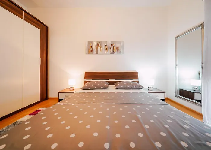 Appartamento Family-friendly With Swimming Pool Ljubac, Zadar - 11922 Ražanac