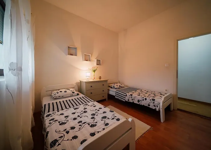 Family-friendly With Swimming Pool Ljubac, Zadar - 11922 *