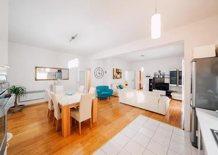 Family-friendly With Swimming Pool Ljubac, Zadar - 11922 Appartamento *