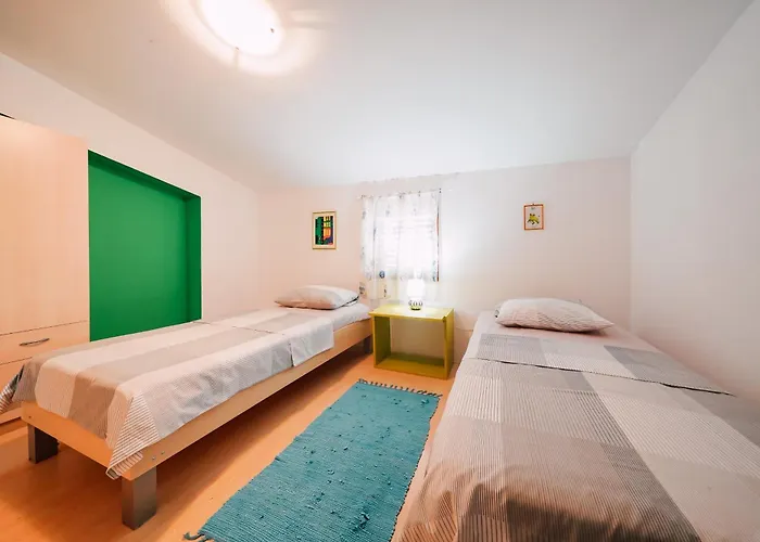 Appartamento Family-friendly With Swimming Pool Ljubac, Zadar - 11922