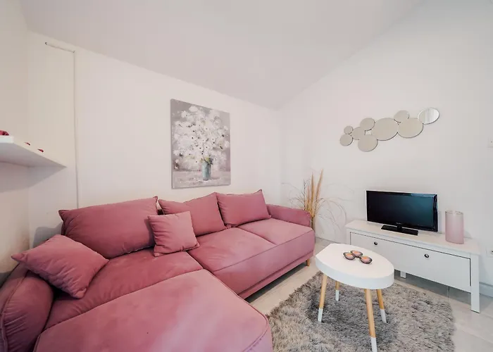 Appartamento Family-friendly With Swimming Pool Ljubac, Zadar - 11922 *